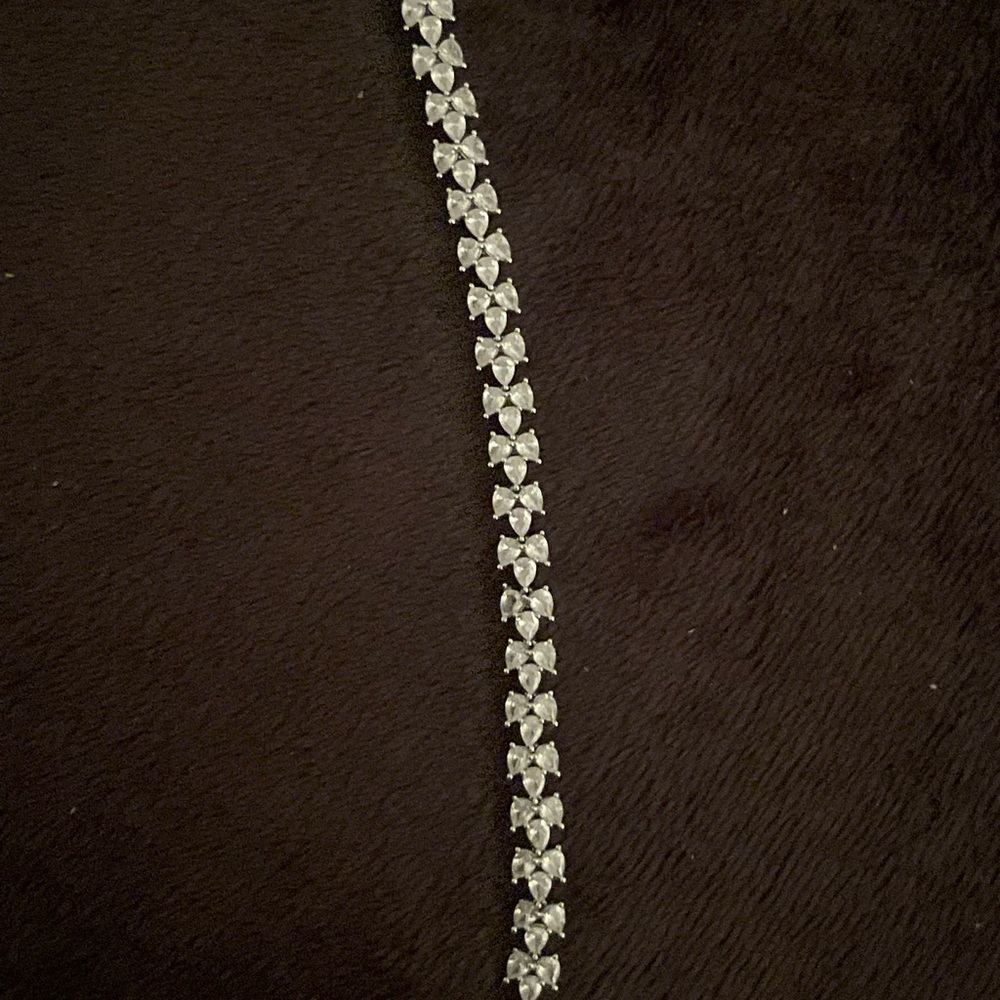 Cz Silvertone, tennis bracelet. High end quality.
